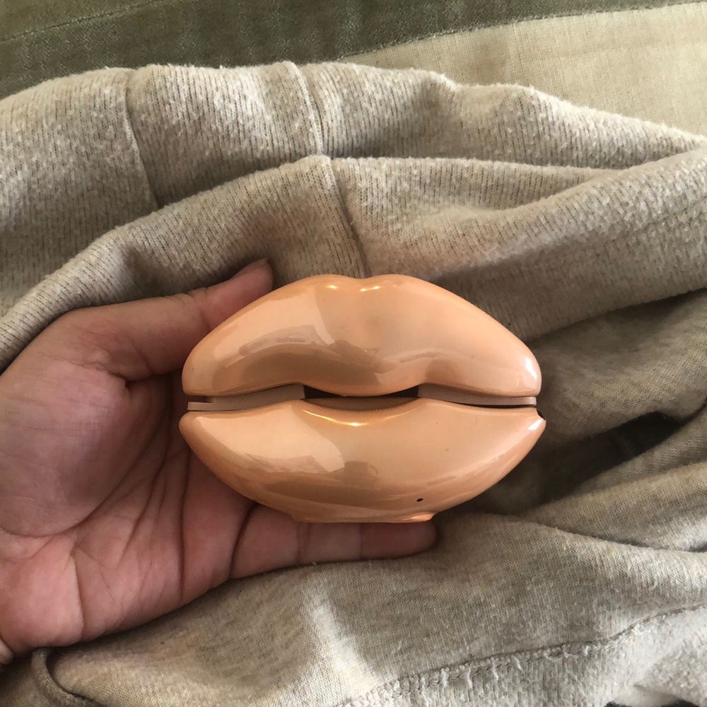 Nude Lips KKW Perfume